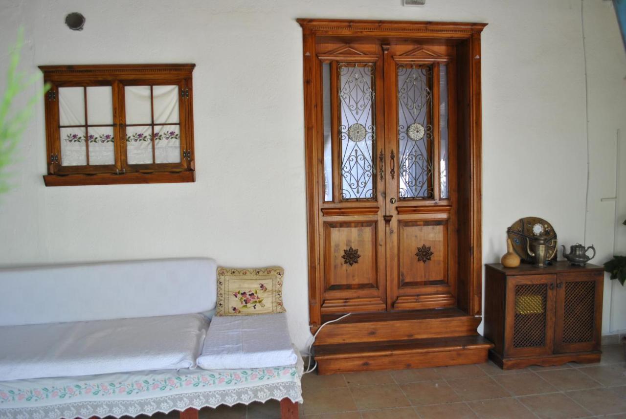 Gunebakan Taliani Hotel Айвалик Екстер'єр фото