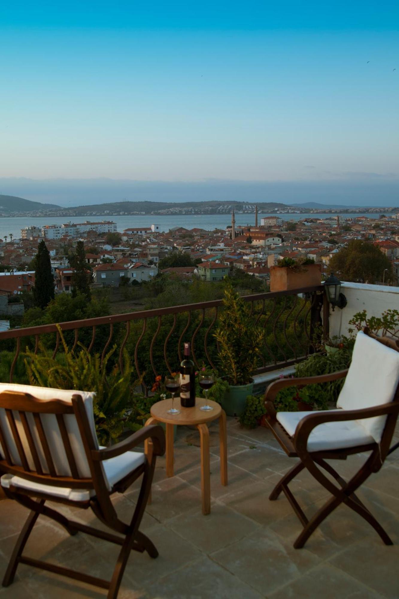 Gunebakan Taliani Hotel Айвалик Екстер'єр фото