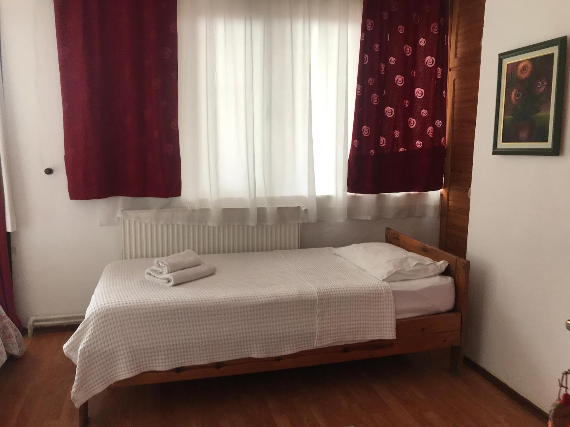 Gunebakan Taliani Hotel Айвалик Екстер'єр фото
