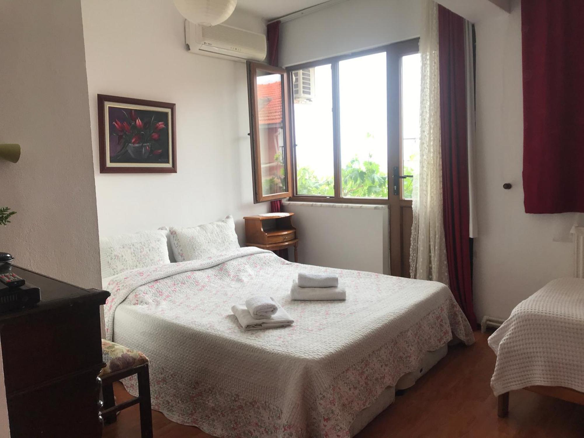 Gunebakan Taliani Hotel Айвалик Екстер'єр фото